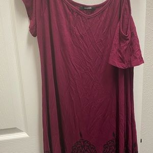 Burgundy L lotus smiles shirts.